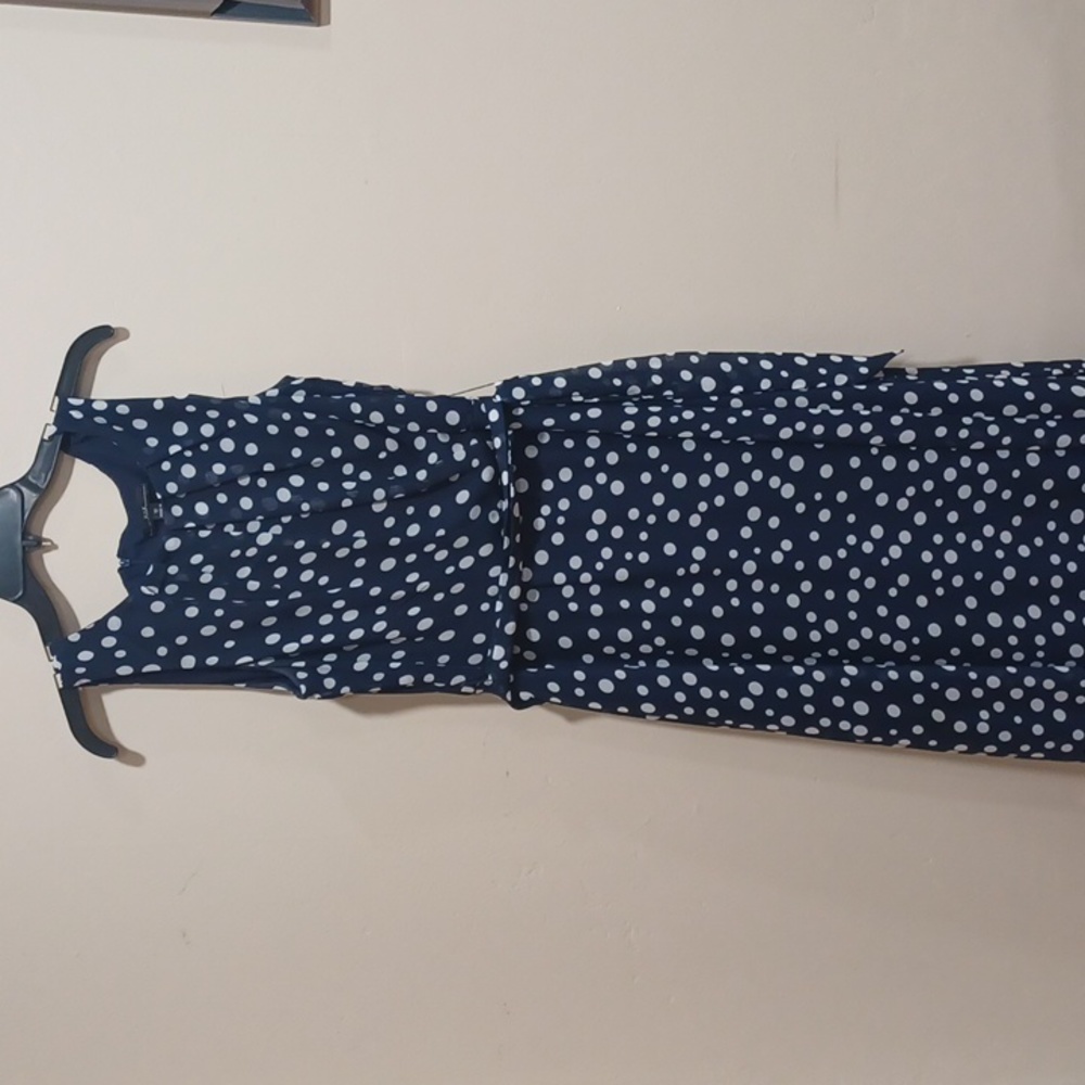 Sleeveless maxi dress
